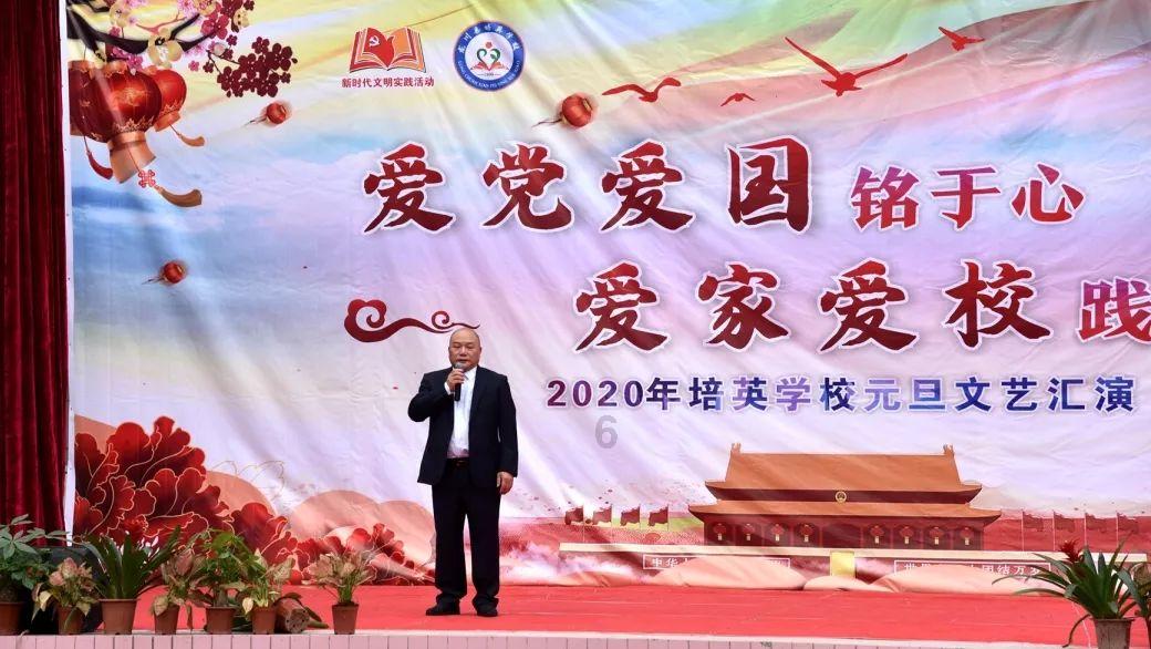 美人鱼游玩